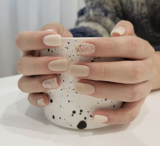 khóa học nail cơ bản taih Hồng Gấm